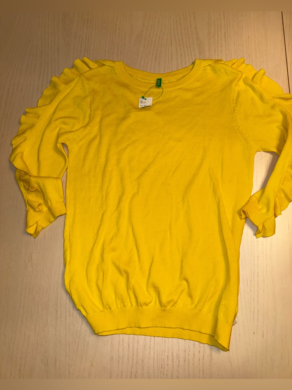 United colors of Benetton mustard yellow ruffle sleeve lightweight sweater S